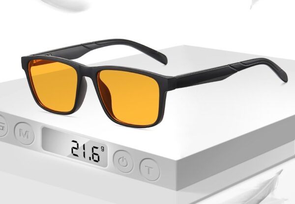 orsv-600x416 Esti Kék Fény Szűrő Szemüveg - Ray